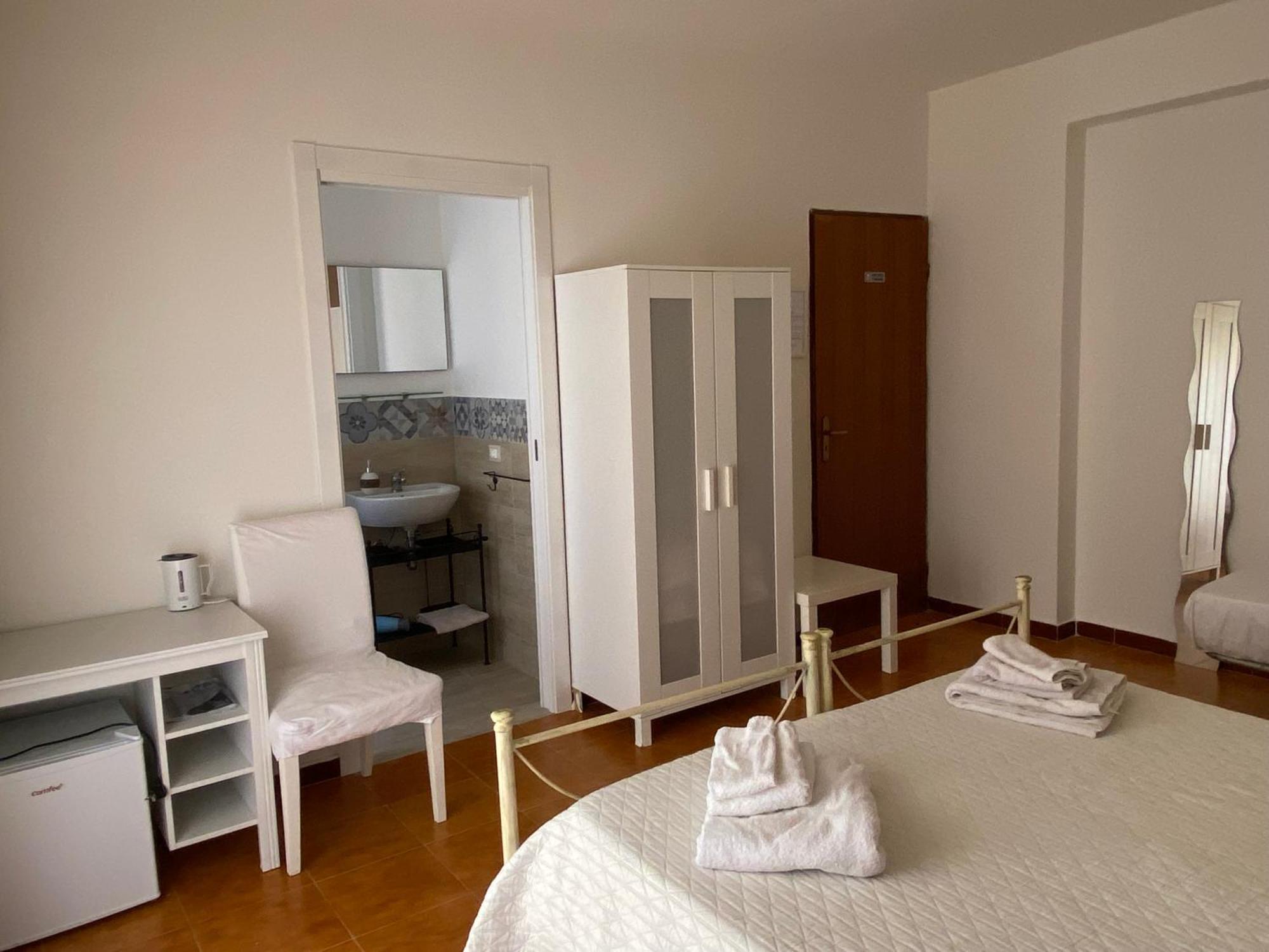 Dragonfly Rooms New Trapani Exteriér fotografie